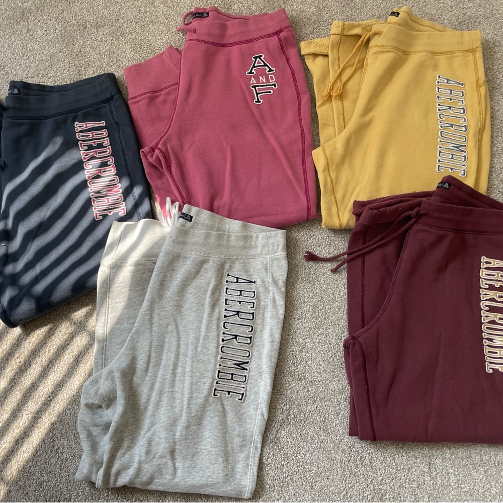 5 pairs Abercrombie and Fitch womens sweatpants
